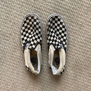 Checkered vans women’s size 9 men’s size 7.5